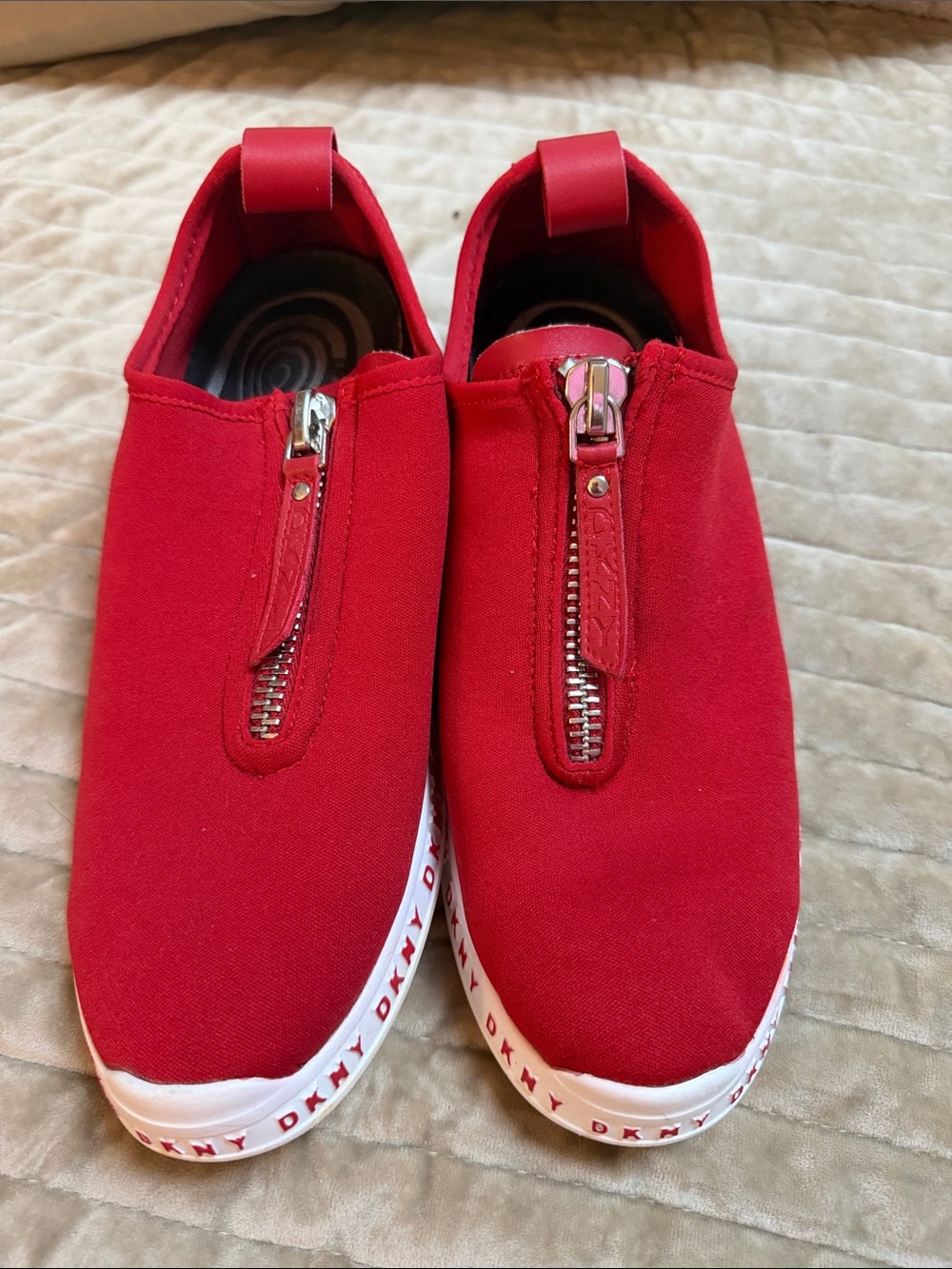 DKNY Red Zip-Front Slip-On Sneakers with White Logo Sole